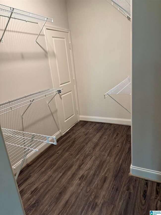 Building Photo - 4429 Lennox Pl