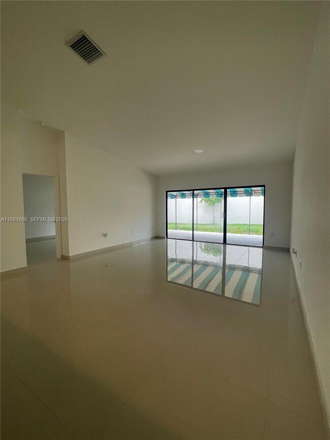 Building Photo - 14728 Balgowan Rd