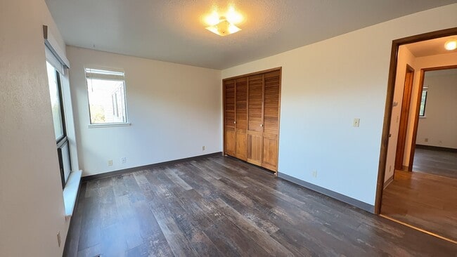 Building Photo - FAR125-Chicago