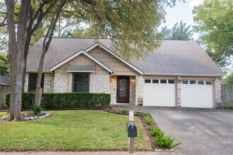 Building Photo - 4607 Bridlewood Dr