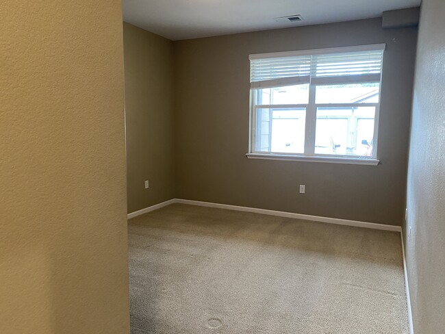 Building Photo - 4777 Copeland Cir