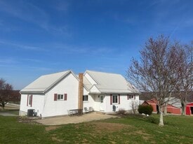 Building Photo - 203 Reibold Rd