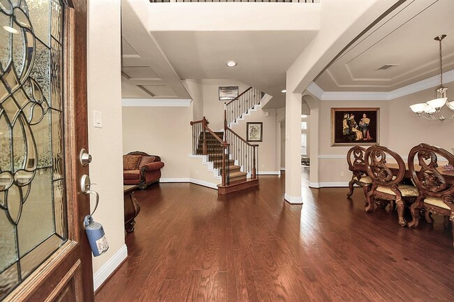 Building Photo - 22719 Shieldhall Ln