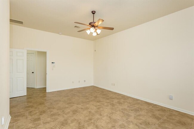 Building Photo - 9227 Mystic Falls Ln
