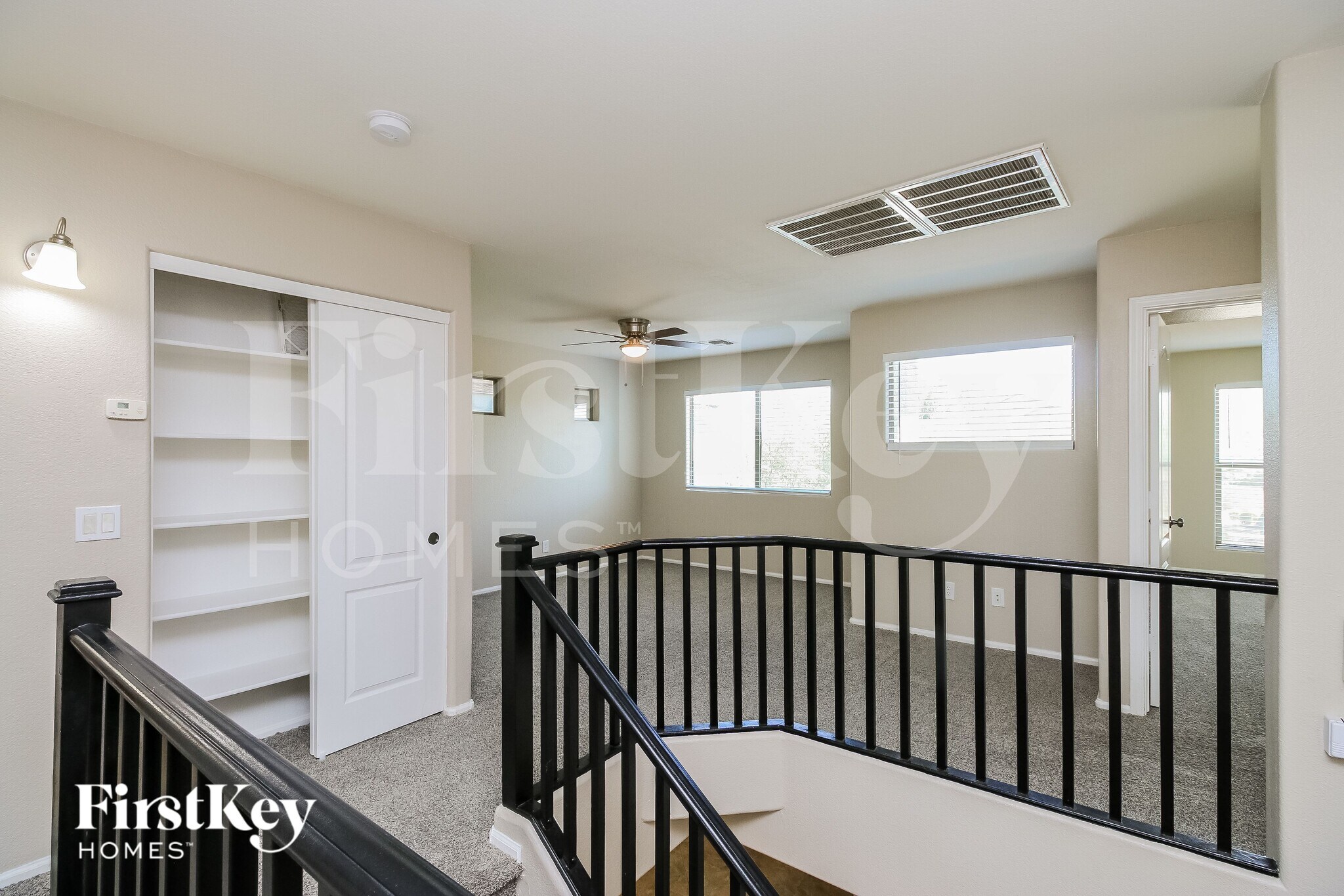 Building Photo - 29110 N Rosewood Dr