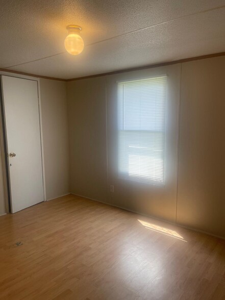 Building Photo - 23903 Brushy Trails St