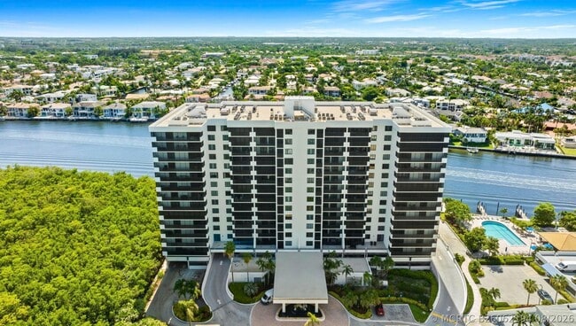 Building Photo - 3420 S Ocean Blvd