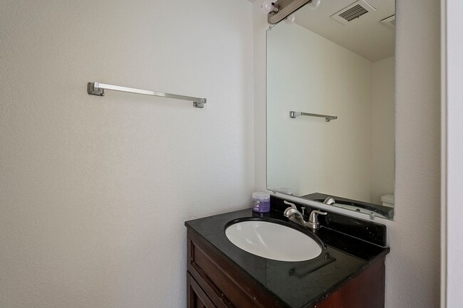 Building Photo - 5821 N 59th Dr