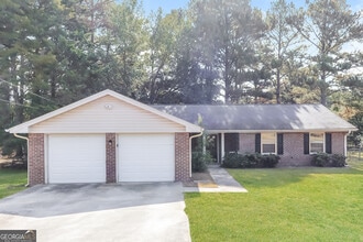 Building Photo - 1877 Brandy Ln SE