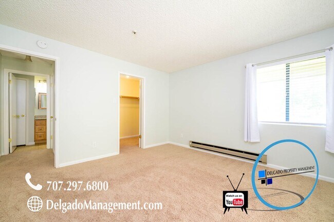 Building Photo - Glen Cove! Large two bedroom/2 baths avail...
