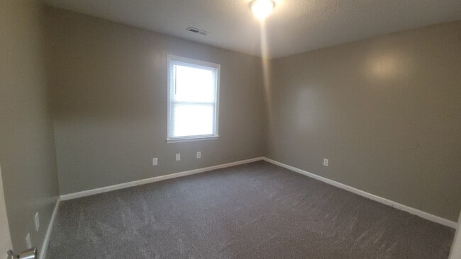 Building Photo - 1506 Ascent Trail NW