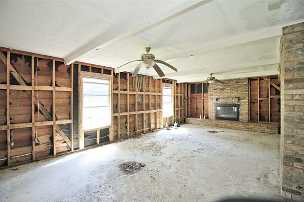 Building Photo - 106 Kirby Cir