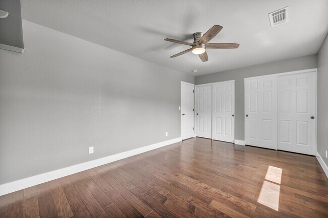 Building Photo - 4360 Great Falls Loop