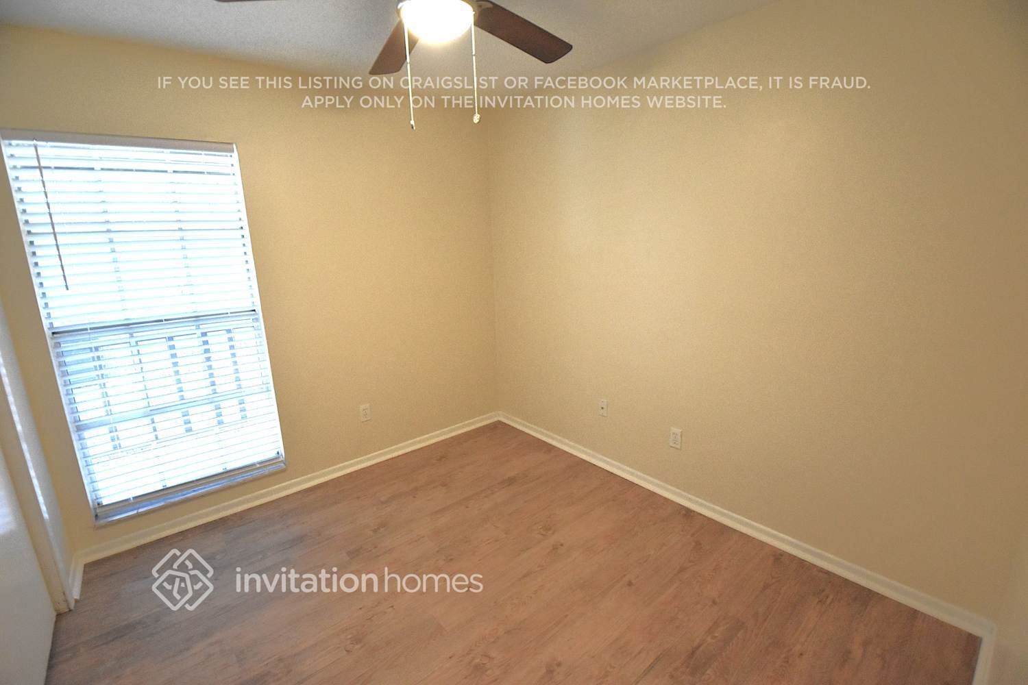 Building Photo - 1172 La Mesa Ave