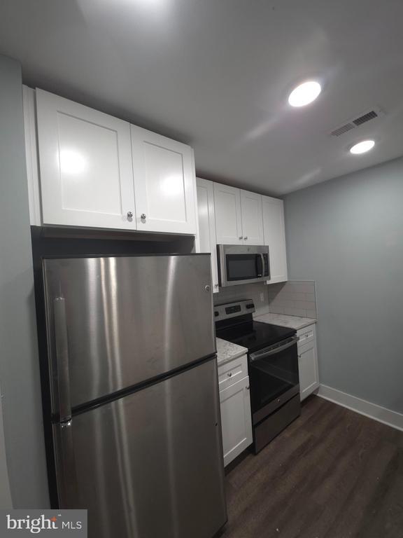 Building Photo - 6610 Germantown Ave