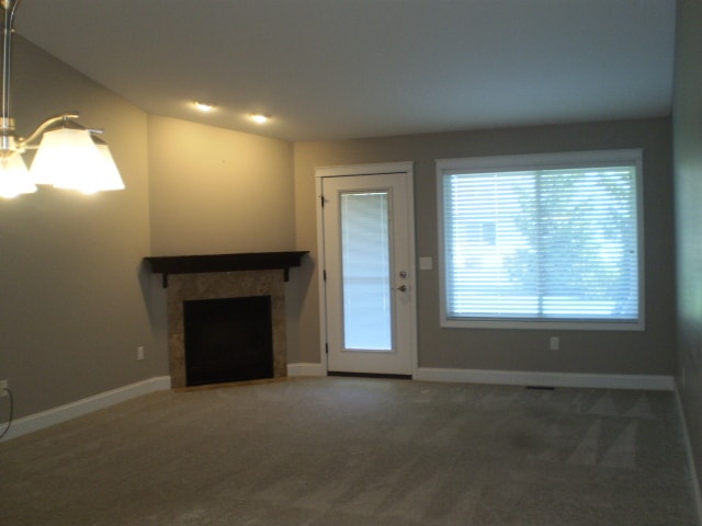 Building Photo - 99 Tuscany Cir