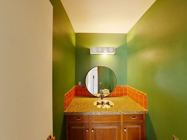 Building Photo - 7761 Killarney Ct