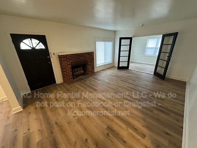 Building Photo - 4748 Eastern Ave