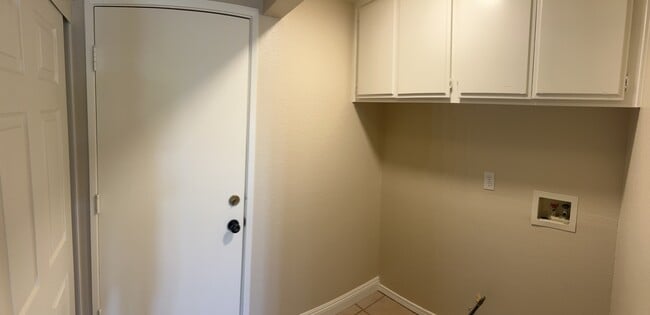 Building Photo - 39948 Osprey Rd