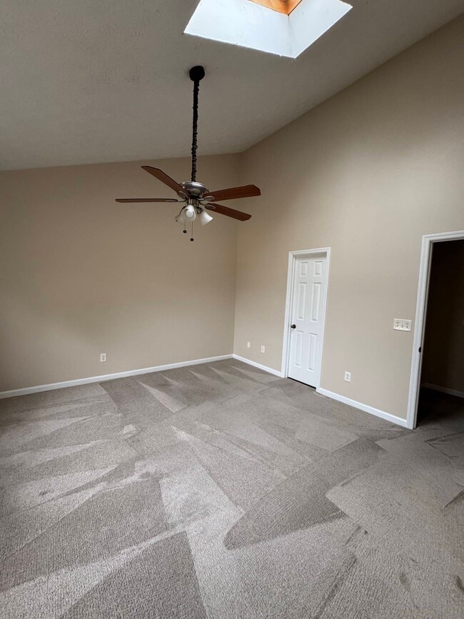 Building Photo - 109 Thistle Ln