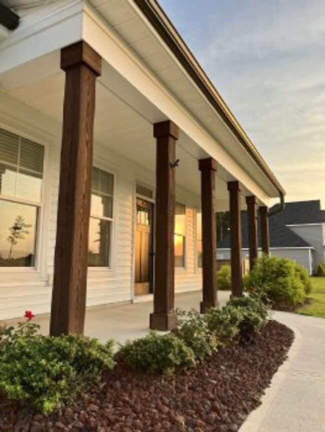 Building Photo - 187 Peytons Ridge Dr