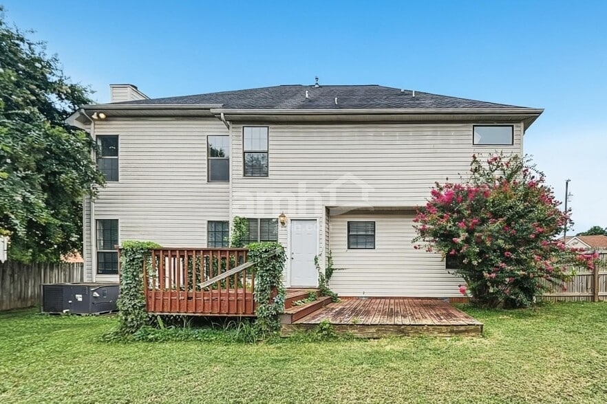 Building Photo - 3609 Applewood Ln