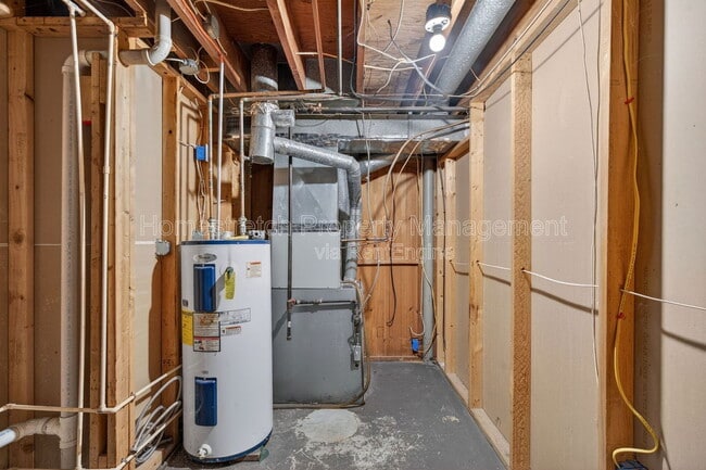 Building Photo - 2668 Daman Ct