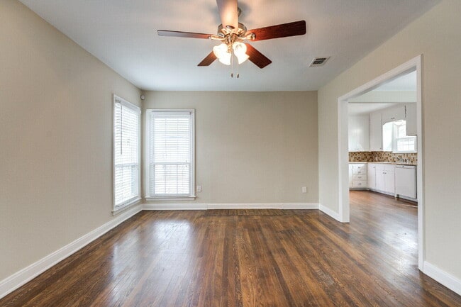 Building Photo - 2704 Canton Ave