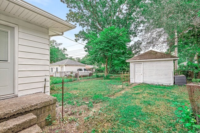 Building Photo - 1226 O Brien St