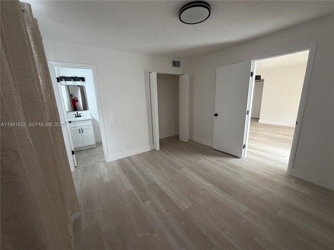 Building Photo - 3581 SW 13th Ct