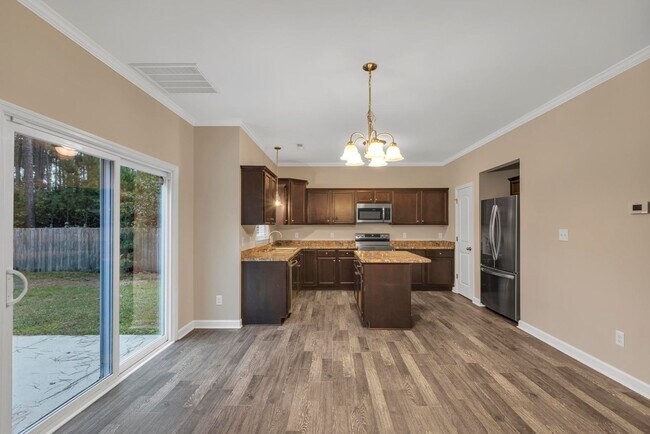 Building Photo - Three Story with Media Room!