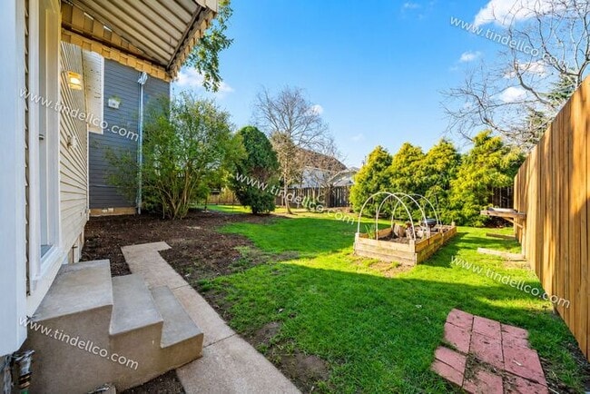 Building Photo - Charming 1-Bedroom Home in Portsmouth with A/C, Fenced Yard & Off-Street Parking