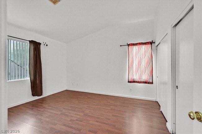 Building Photo - 1199 Sunfire Ave