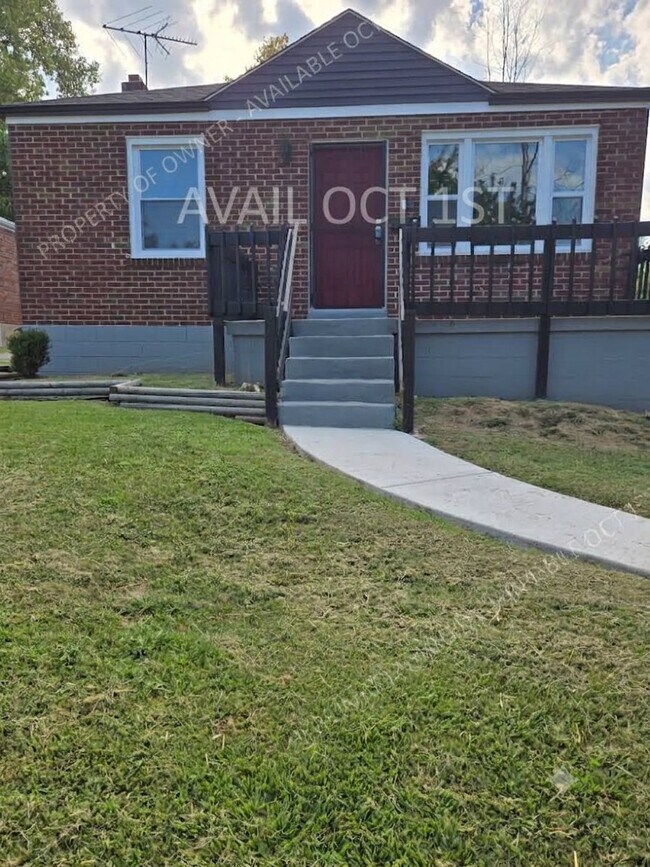 Building Photo - 8338 Willett Ave