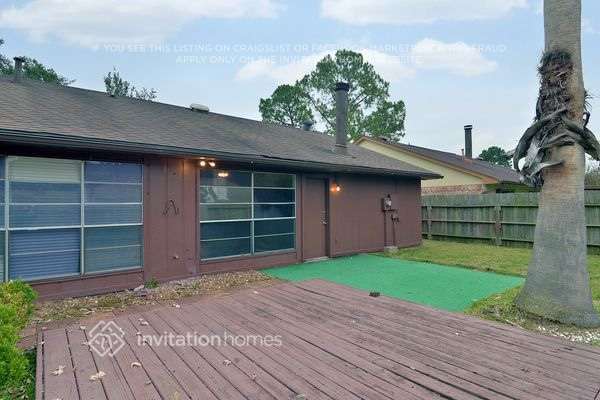 Building Photo - 3543 Windmoor Dr