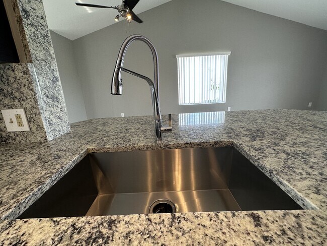 Building Photo - 3405 NW 44th St