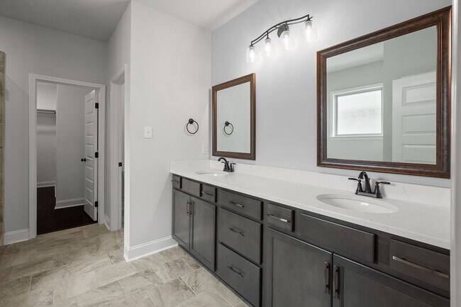 Building Photo - 9023 Mountain Preserve Blvd