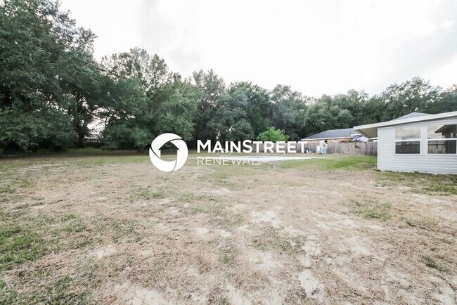 Building Photo - 3 Bedroom Pet-Friendly Home in Winter Haven, FL with Main Street Renewal