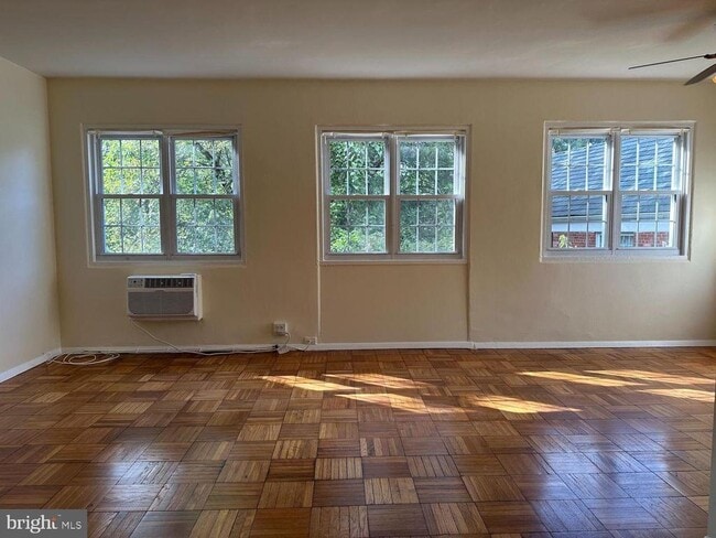 Building Photo - 1603 Fitzgerald Ln