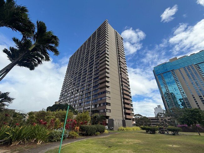 Primary Photo - Kukui Plaza Diamond Head Tower 1 bedroom 1...