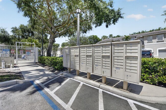 Building Photo - 13212 NW 7th Dr