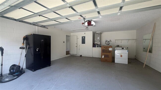 Building Photo - 13427 Heron Cove Dr