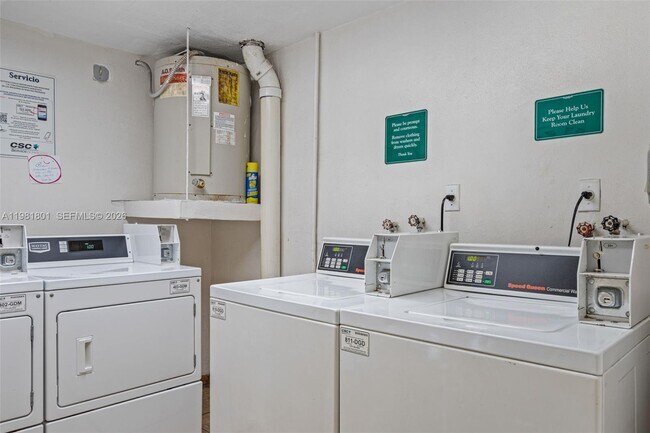 Building Photo - 45 Antilla Ave