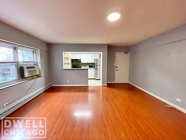 Building Photo - 4950 N Marine Dr