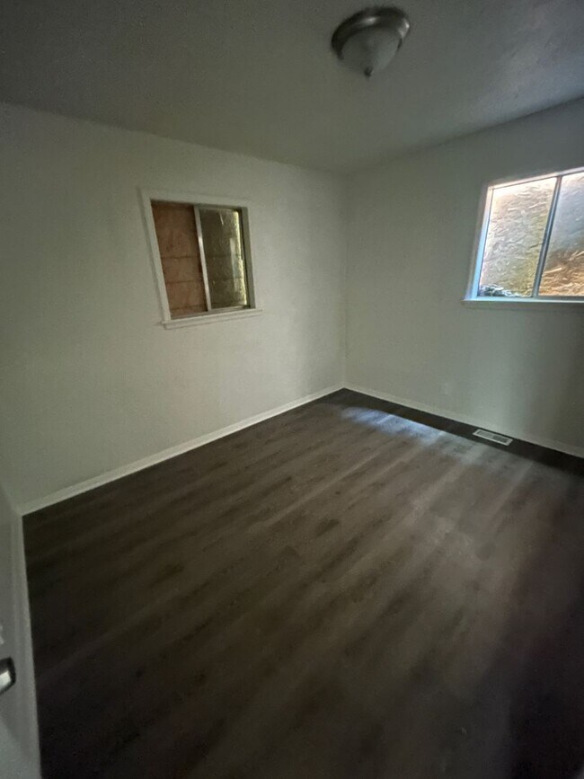 Building Photo - For Lease