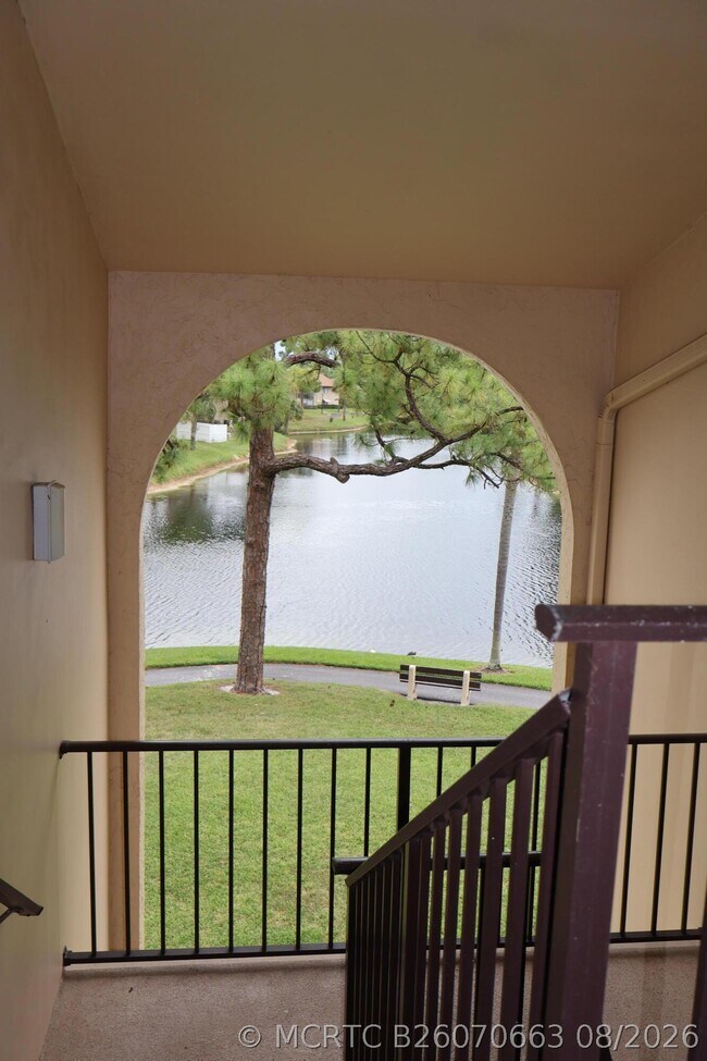 Building Photo - 603 Sea Pine Way