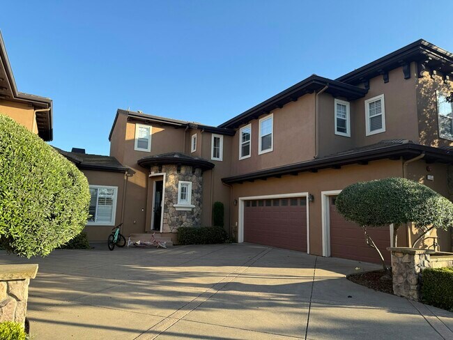 Primary Photo - 1360 Red Maple Ln