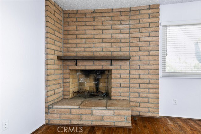 Building Photo - 668 Patricia Dr