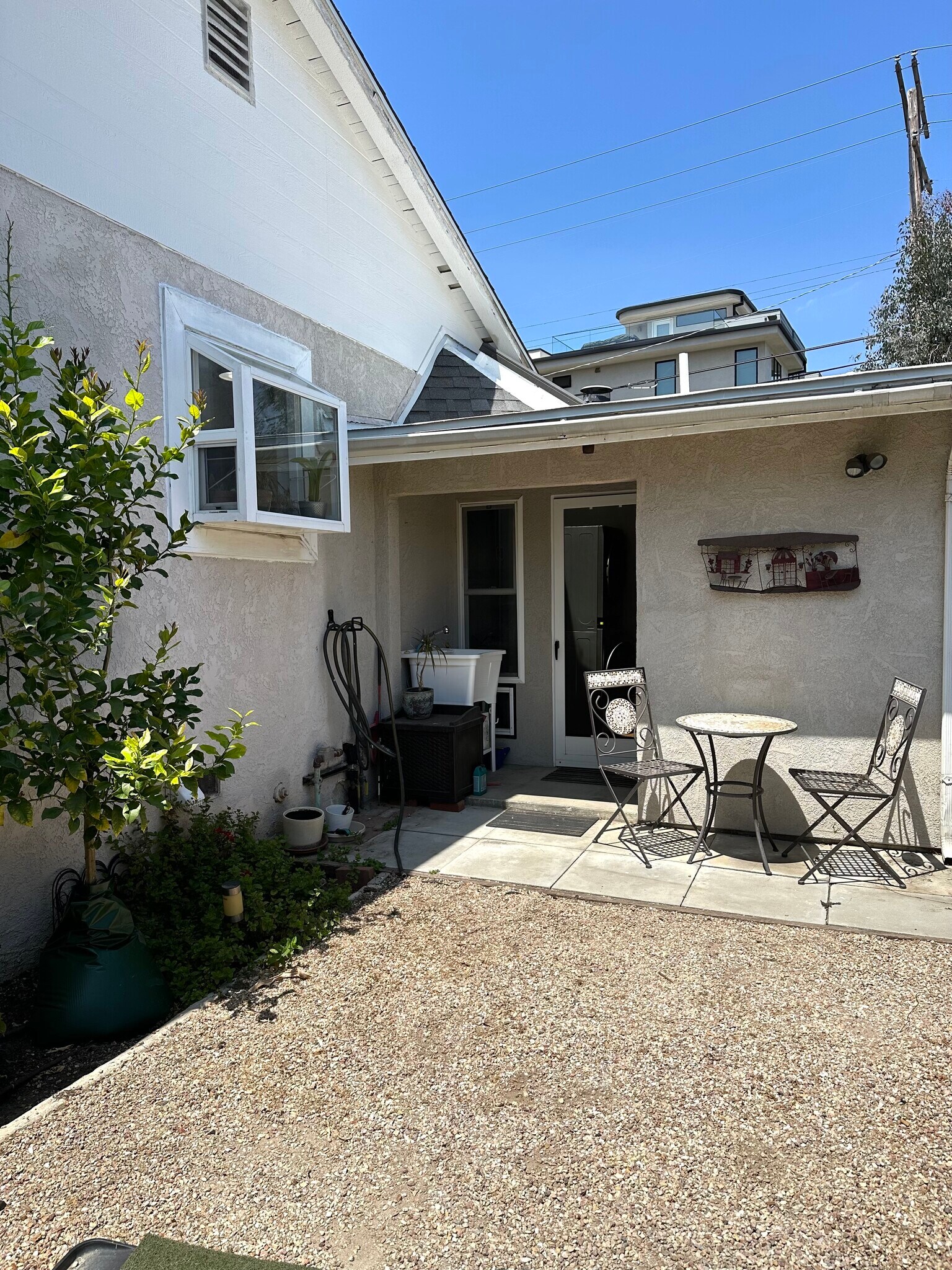 Building Photo - 3282 Stoner Ave