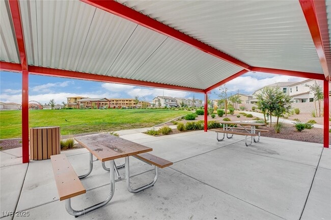 Building Photo - 4630 Summer Azure St